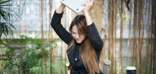 Estratégias para a Garota de Programa Separar Emoções do Trabalho sem Perder Sua Essência